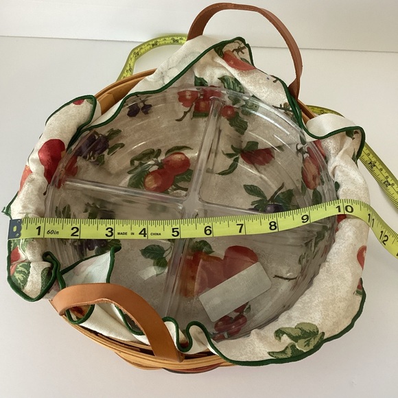 LONGABERGER BASKETS: 2001 10 inch handwoven basket with liner 4 section divider - Picture 11 of 11